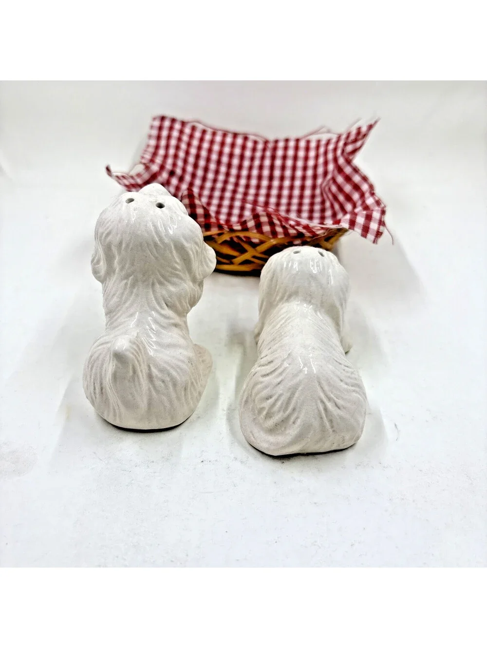 RARE Vintage Salt And Pepper Shakers Dog’s in a basket with red gingham fabric